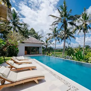 Santun Luxury Private فيلة